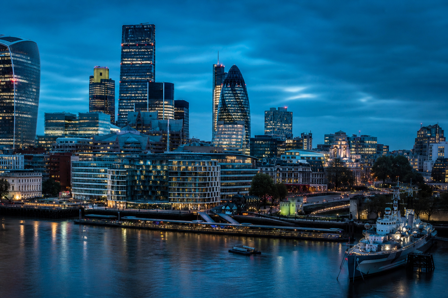 London skyline for DrugDiscoveryX-2027